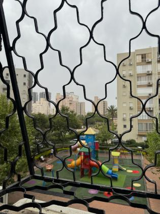 אריה מוצקין 7, נאות שקד