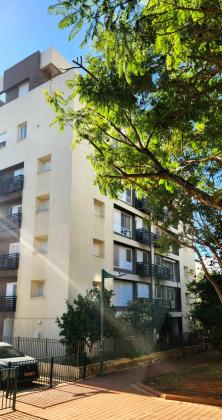 דון יוסף הנשיא, מרכז