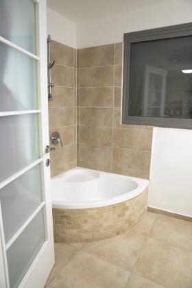 האילנות 33, גן רש"ל