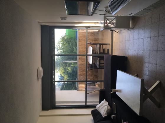 הנביאים 43, דרום מערב