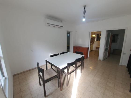 פקועה 12, נווה נוי