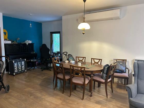 ויצמן 11, גולן