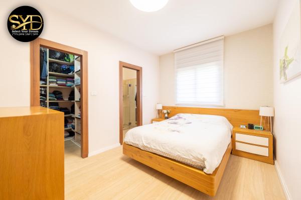 משה שמיר, נווה גן