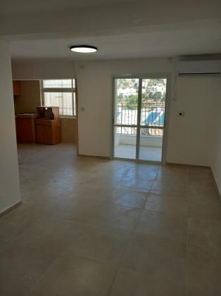 הנוטרים 22, קטמון ח-ט