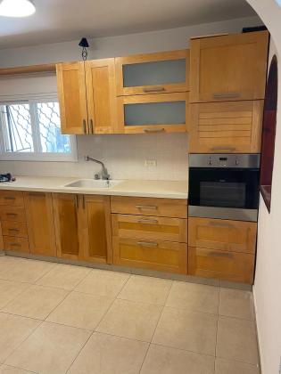 ניל"י 10, רמת אפרים