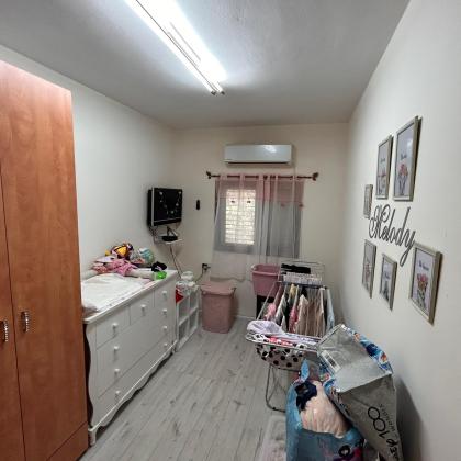 שרת משה, קרית חיים מזרחית