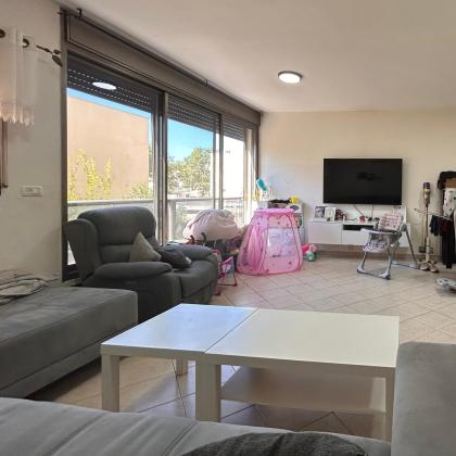 שרת משה, קרית חיים מזרחית