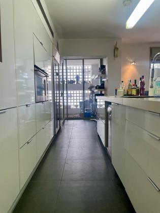 שמעון בן צבי, שטח 9 (בן צבי)