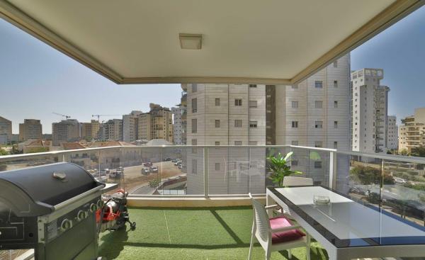 בשכונת שדרת המגדלים