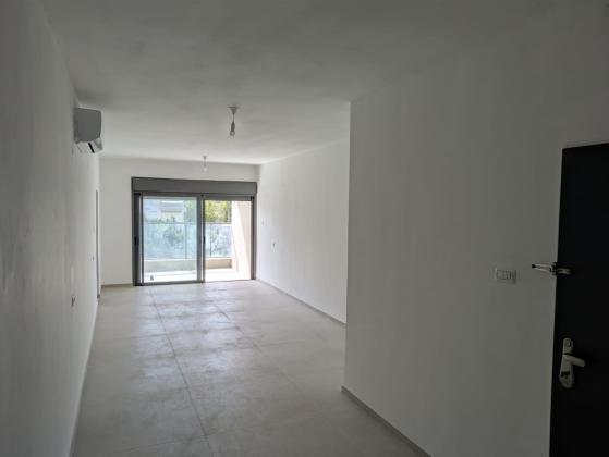 אילון 14, מרכז העיר