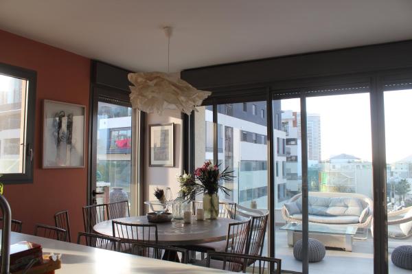 יהודית, החרוזים