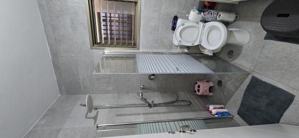 רביקוביץ דליה 16, קרית האמנים