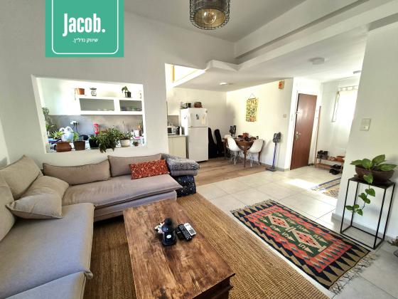 הס 38, הדר עליון