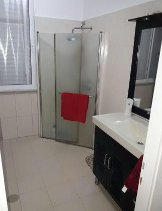 גרינשטיין 13, קרול