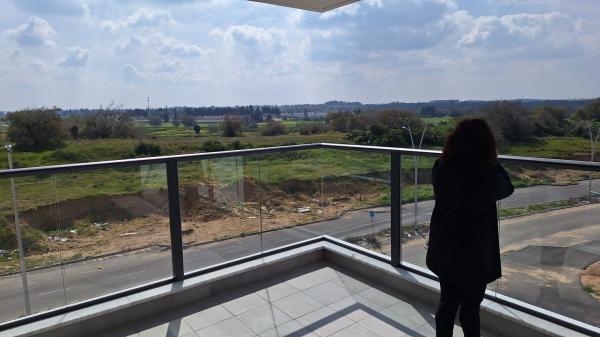 עמק יזרעאל 1, אגמים