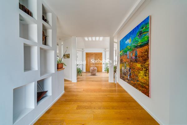 בשכונת שכונה 9 - העדי