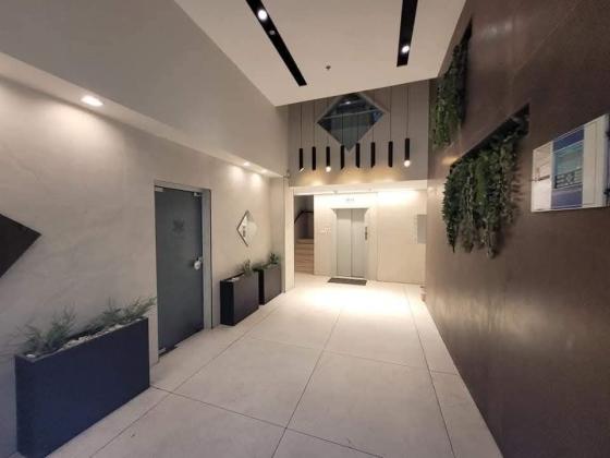 המגינים, עיר תחתית