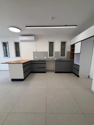 כנסת ישראל, שעריה