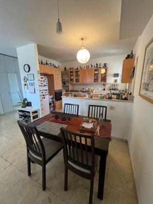 ההסתדרות, פרחים;דגניה