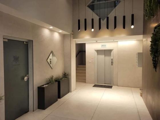 המגינים, עיר תחתית