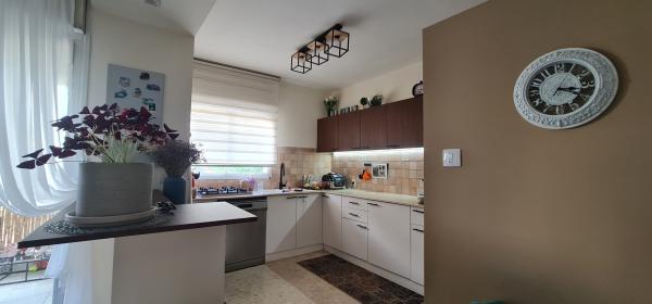 קלישר 2, נאות שקמה