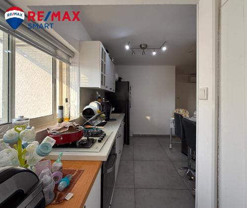 שז"ר זלמן, קרית ים א