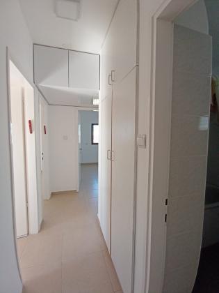 שי עגנון 4, שכונה ה