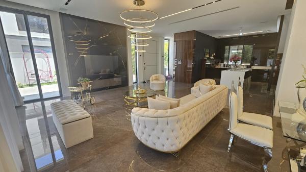 העצמאות 28, נחלת יהודה