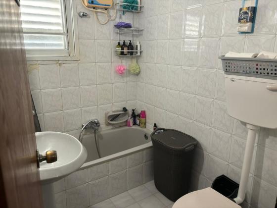 גלעד 22, גבעת הזיתים