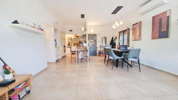 התמר 24, כרמל מערבי