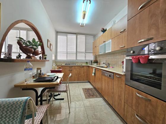 קקל, המרכז השקט