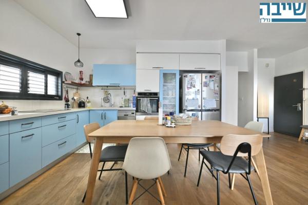 גלזר אליהו, מרכז העיר