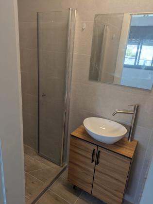 אילון 14, מרכז העיר