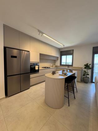 בשכונת צומת סביון