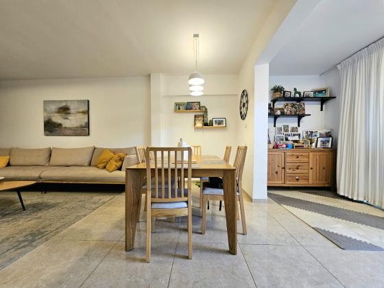 הצלפים, רוממה הישנה