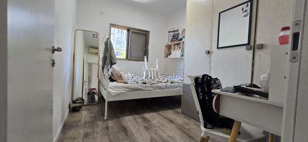 מינץ 21, אחדות