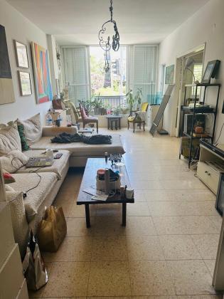 שדרות בן ציון, לב תל אביב