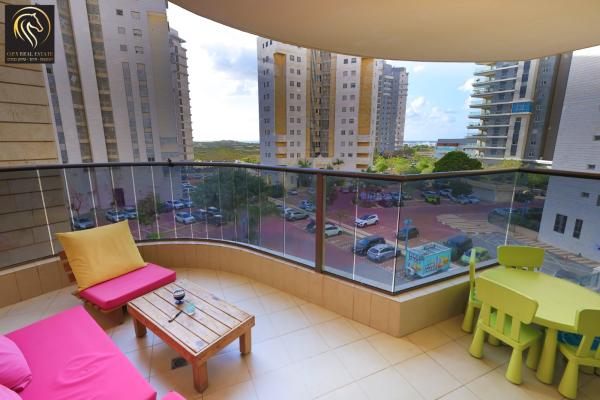 ארזי הלבנון 22, עין הים