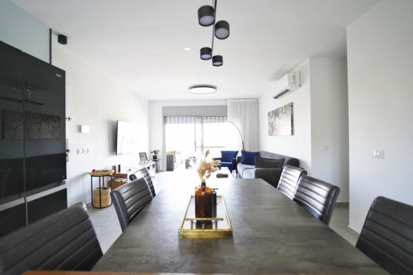 דוכיפת, הציפורים