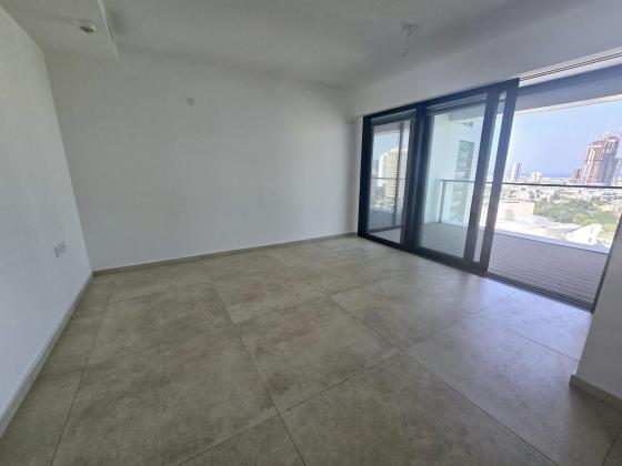 לאונרדו דה וינציי 14, שרונה