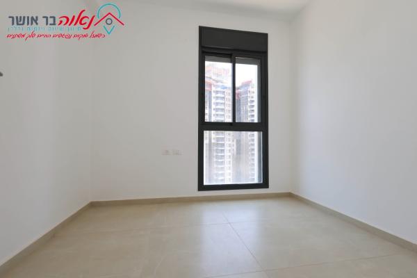 הפריגטה, רובע העסקים