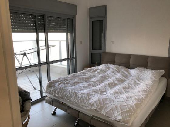 יוסף בורג 5, נווה זאב