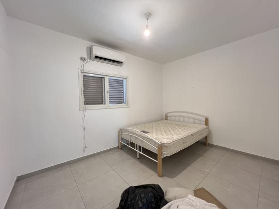 בשכונת שכונת הלל