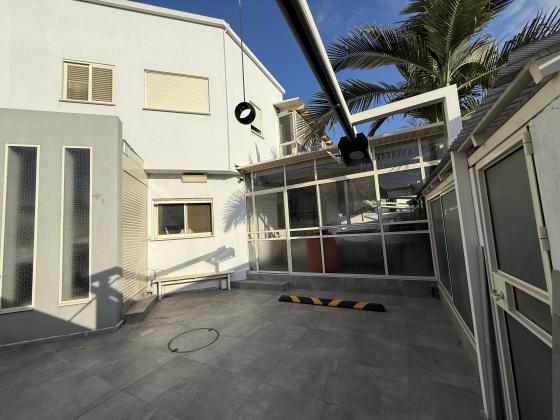 הקונגרס הציוני 54, גאולים ; בנה ביתך