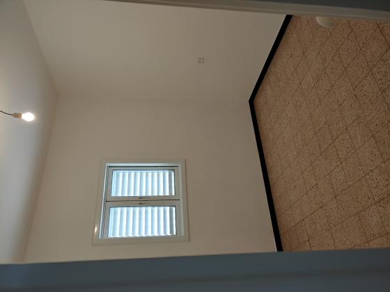 ארלוזורוב 82, מרכז העיר