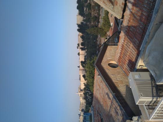 טורא 8, ימין משה