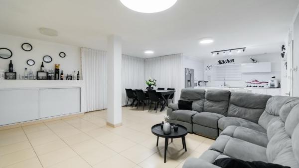 צפת, שכונה ט