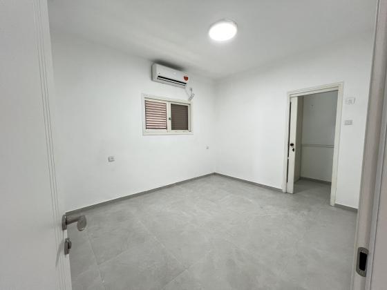 בשכונת שכונת הלל