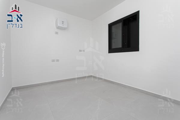 התור, כרמל ותיק