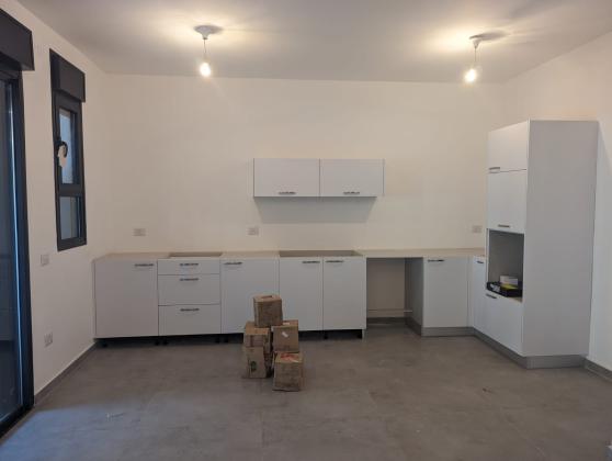 יהודית, החרוזים